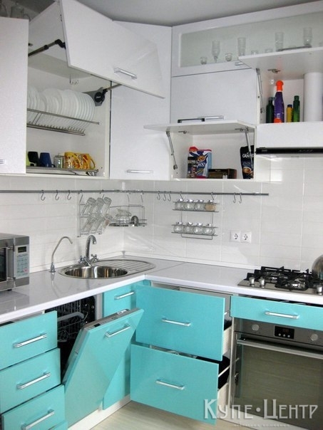 kitchens (43)